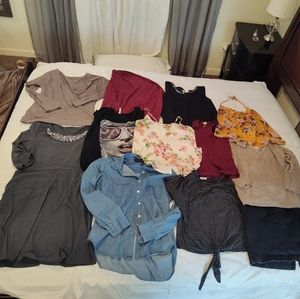 Women's clothing lot